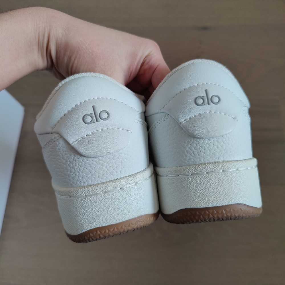 ALO Recovery Mode Sneaker - Picture 4 of 12